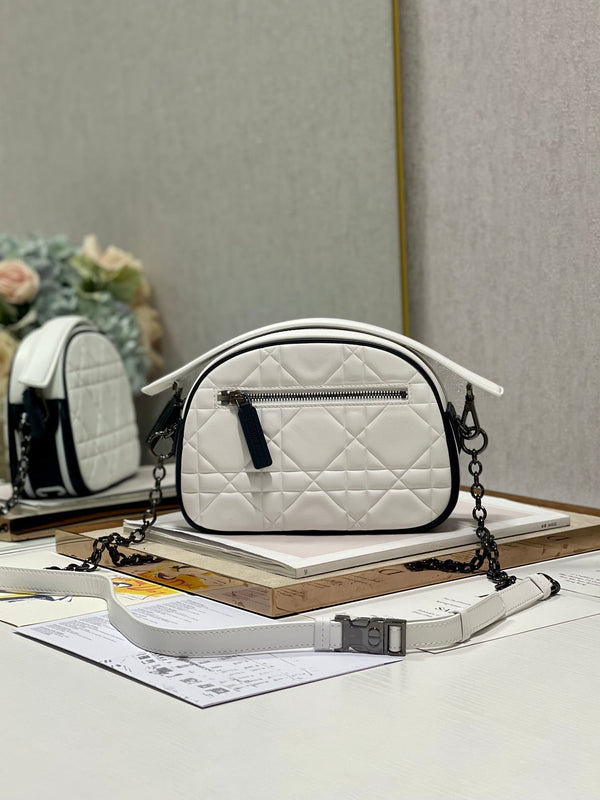 BORSA VIBE HOBO 22 IN PELLE DI VITELLO BIANCA