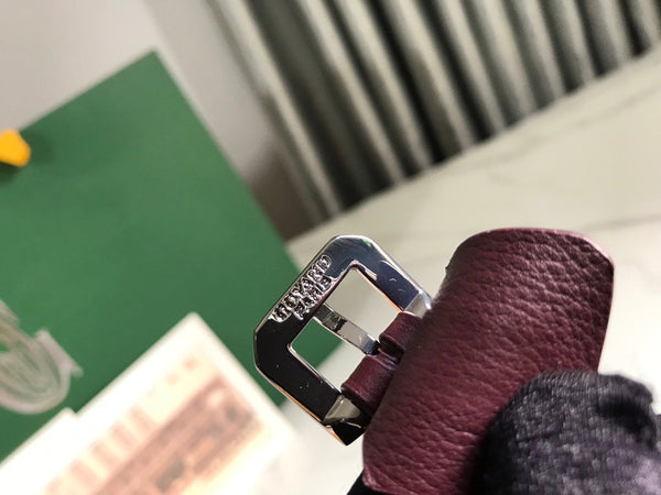 CHIEN GRIS BAG 33 IN WINE RED GOYARDINE CANVAS AND CALFSKIN TRIM