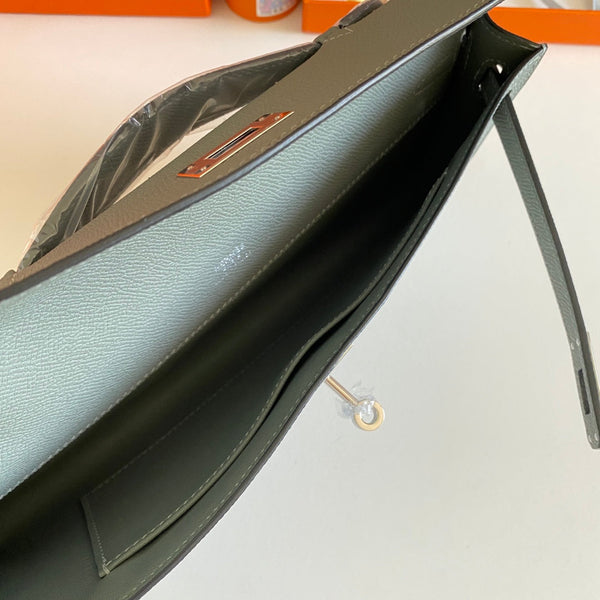 HM Kelly Cut 31 Ash Grey Epsom Leather Silver Hardware 229039