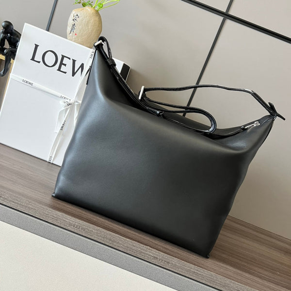 Borsa a tracolla unisex Cubi Shoulder Crossbody con cerniera e tote bag Loew in pelle di vitello liscia nera