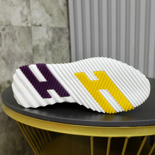 HM BOUNCING SNEAKER CLOUD AND YELLOW BREATHABLE FABRIC