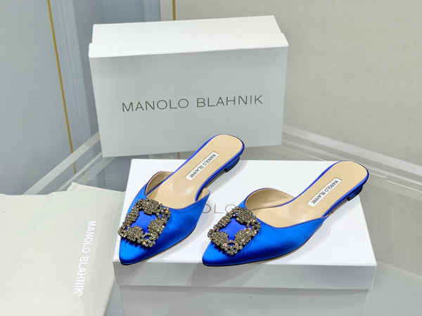Manolo Buckle Flast Mules Navy Blue Silk 327512