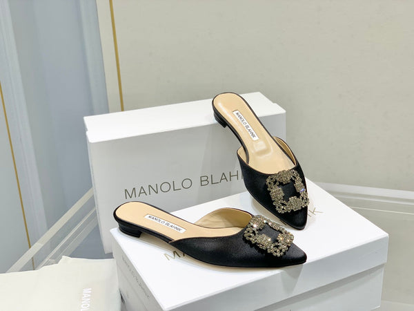 Manolo Buckle Flast Mules Black Silk 327515
