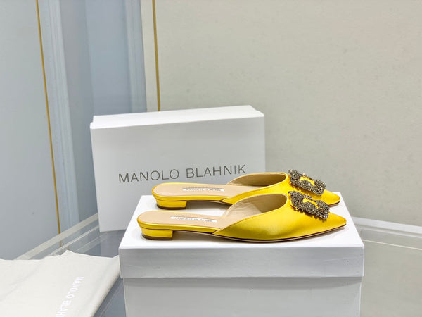 Manolo Buckle Flast Mules Yellow Silk 327516