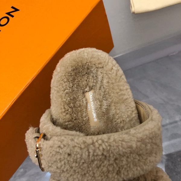 LV Paseo Flat Comfort Mule Light Brown Wool