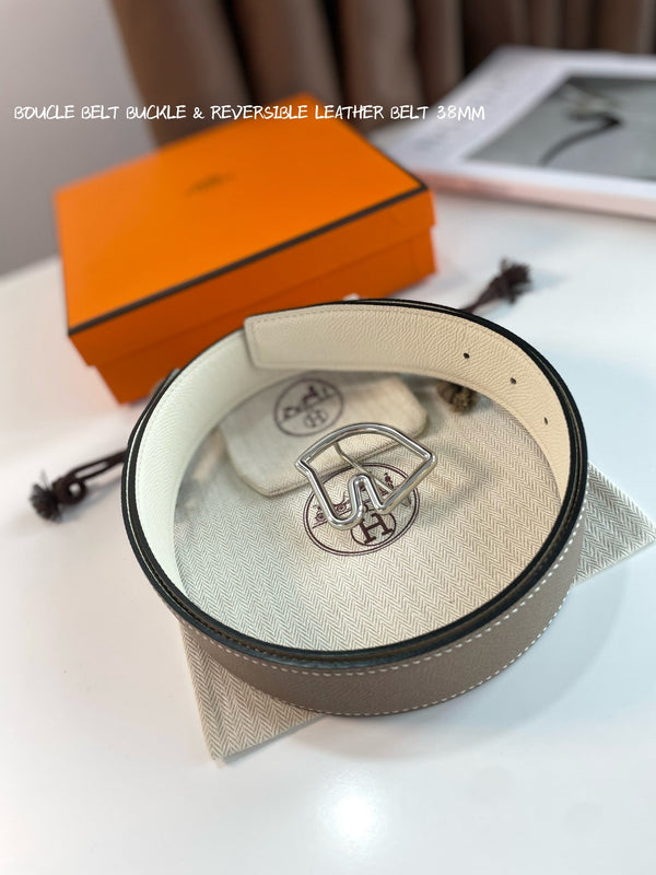 BOUCLE BELT BUCKLE & REVERSIBLE KHAKI BROWN AND WHITE LEATHER STRAP 38MM SILVER HARDWARE