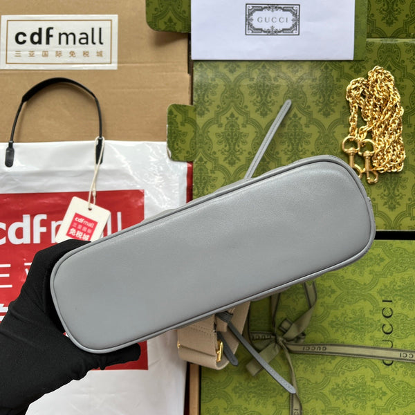 BORSA A TRACOLLA IN PELLE MATELASSÉ 23 IN PELLE DI VITELLO GOFFRATA GRIGIA, FERRAMENTA ORO