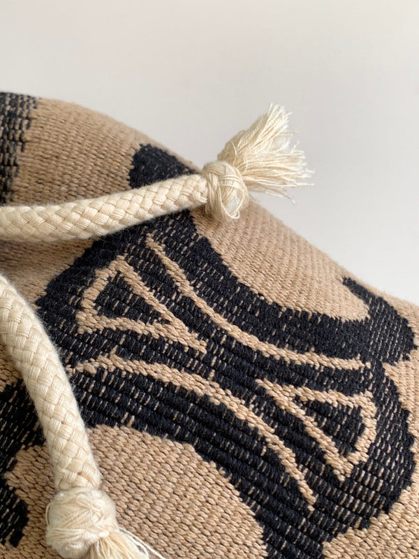 TRIPHOME 19 TESSUTO RICAMATO NERO BEIGE