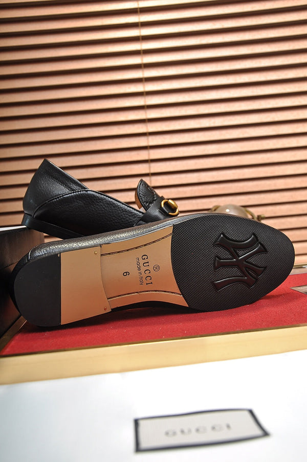 Mocassino Jordaan da uomo GG in pelle di vacchetta nera 726292