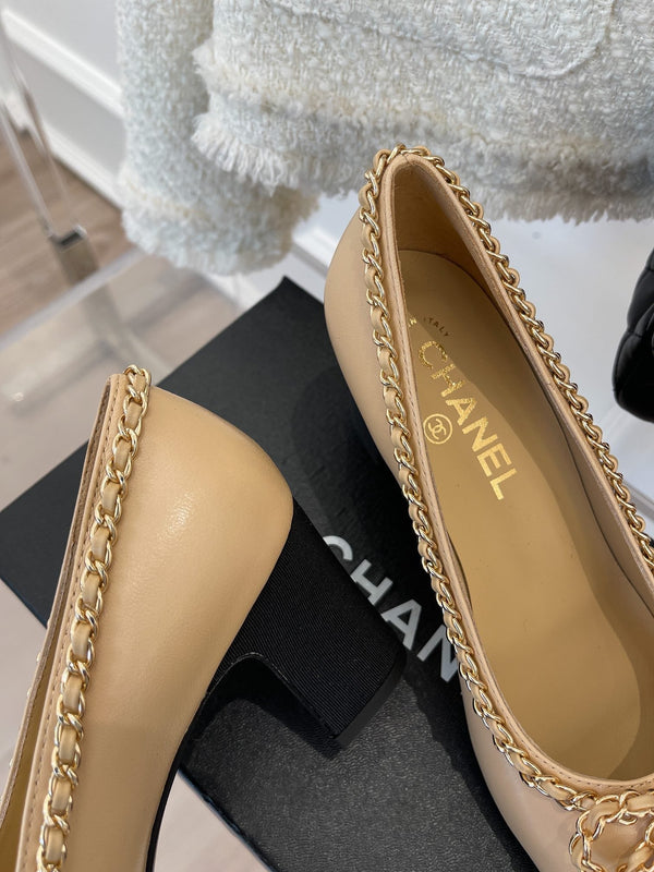 Scarpe con tacco alto CC 65mm Beige con catena a farfalla in pelle di agnello