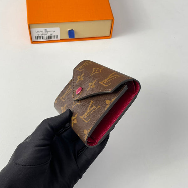 Portafoglio LV M41938 Victorine in tela monogramma marrone viola-rosso 221673