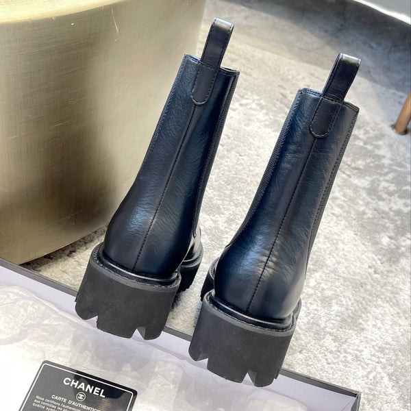 CC 25 Track Sole Chelsea Boots 50mm Black Calfskin 527574