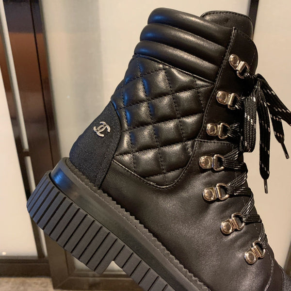 CC Combat Boots 50mm In Black Calfskin Quilted And Lycra Fabric 940072