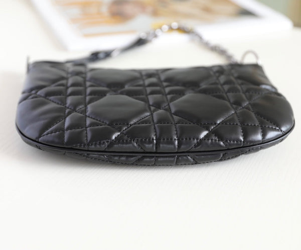 MINI CARO BAG 25 IN PELLE DI AGNELLO NERA