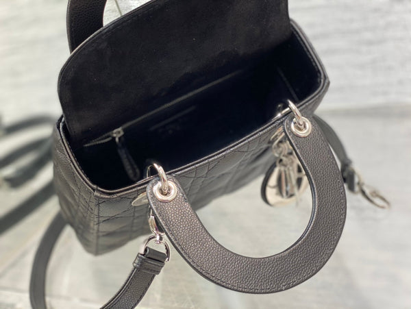 borsa piccola da donna 20 in pelle di vitello nera