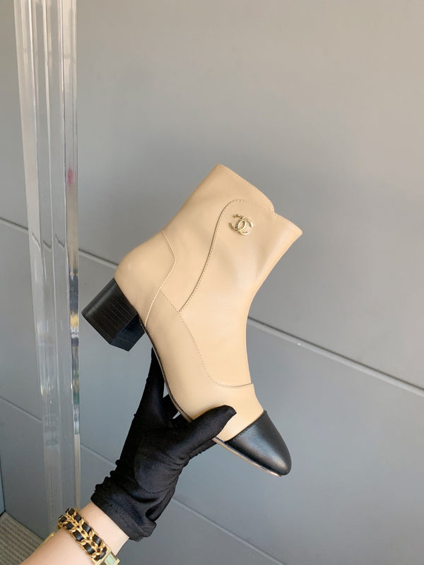 CC Ankle Boots Block Heel 60mm Beige Black Cowhide 464568