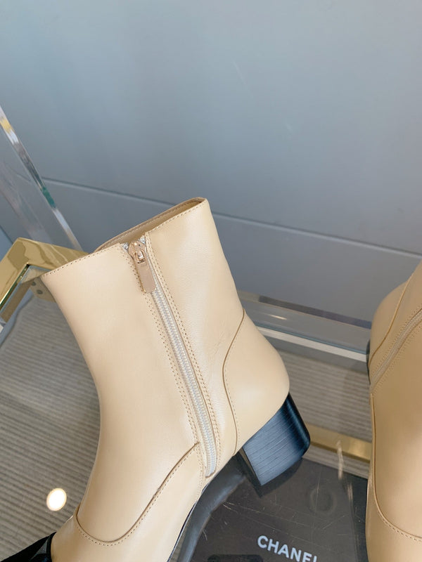 CC Ankle Boots Block Heel 60mm Beige Black Cowhide 464568