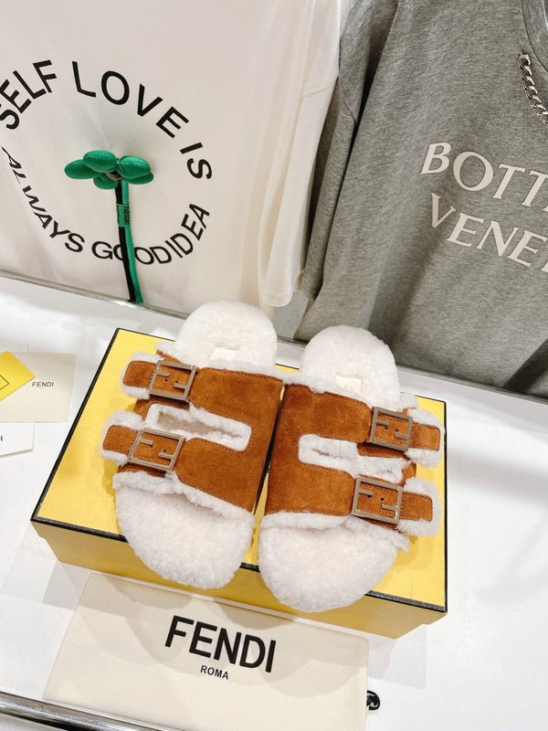 FENDI DAD SANDAL MULE IN BRONZE BROWN SUEDE WITH WHITE FLEECE