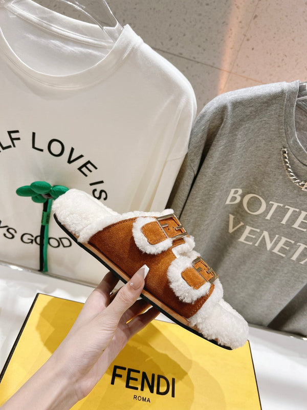 FENDI DAD SANDAL MULE IN BRONZE BROWN SUEDE WITH WHITE FLEECE