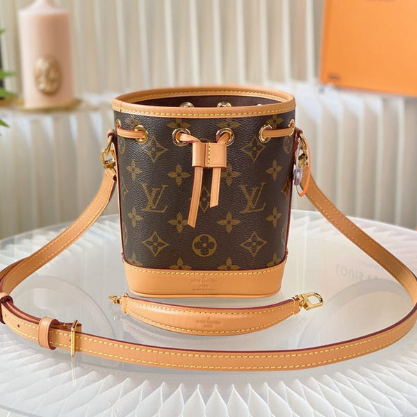 nano noe 13 tela monogramma marrone pelle di vitello beige hardware dorato