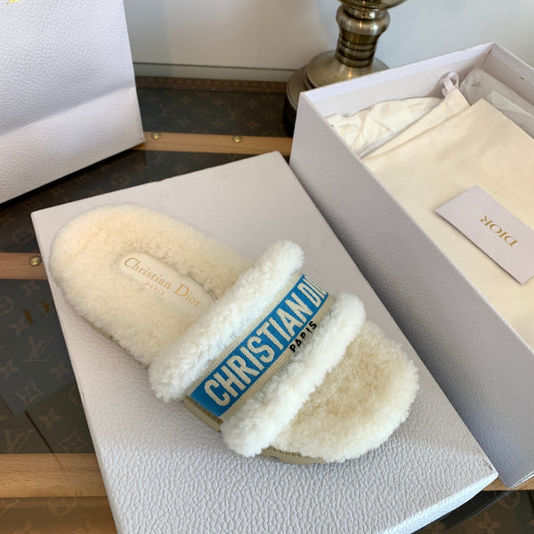 CD Dway Slide Blue White Wool Fleece Lining And Canvas Fabric