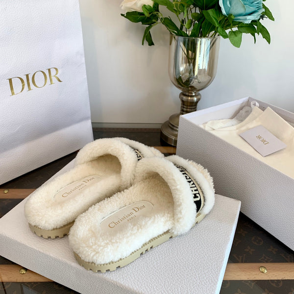 CD Dway Slide Black White Fleece Lining And Canvas Fabric