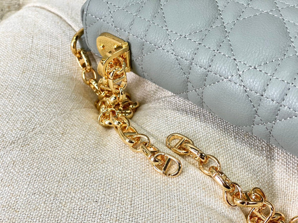 BORSA PICCOLA CARO 20 PELLE DI VITELLO GRIGIO PIETRA