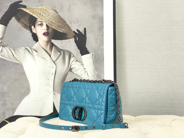 ACD medium caro 25.5 azure blue black hardware