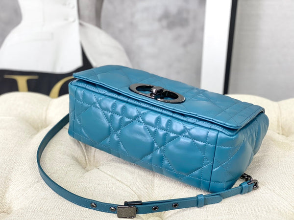 ACD medium caro 25.5 azure blue black hardware