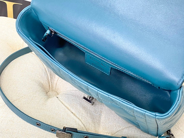 ACD medium caro 25.5 azure blue black hardware