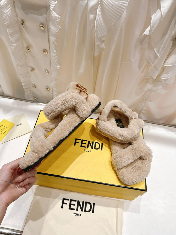 SANDALO FENDI DAD IN PILE BEIGE NOCCIOLA