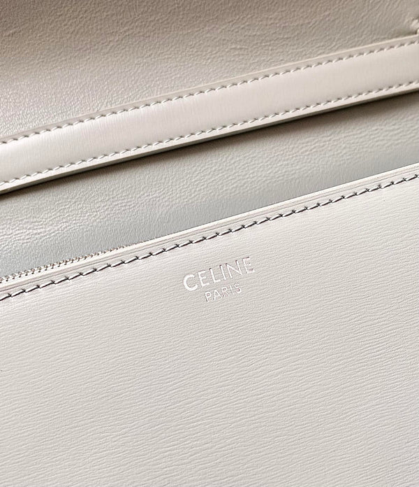 CELINE MEDIUM CLASSIQUE BAG 24CM LIGHT GREEN CALFSKIN