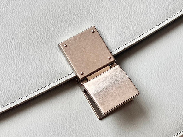 CELINE MEDIUM CLASSIQUE BAG 24CM LIGHT GREEN CALFSKIN