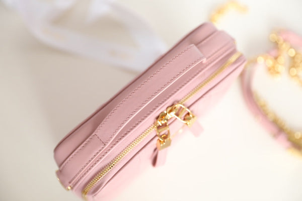 BORSA CARO BOX 19 IN PELLE DI VITELLO ROSA CHIARO