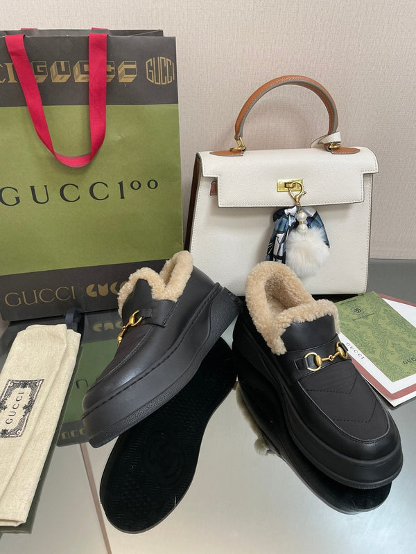 GG LOAFER IN BLACK CALFSKIN WITH BEIGE WOOL LINING