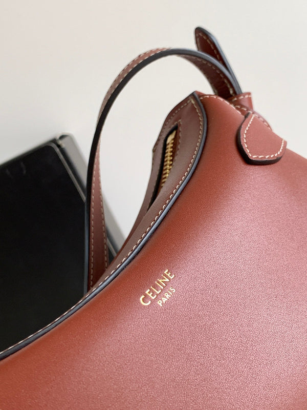 TRIOMPHE CLASSIC 25 CINNAMON BROWN CALFSIN