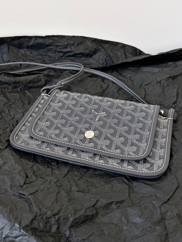 PORTAFOGLIO PLUMET POCKET 20 IN TELA GOYARDINE GRIGIA NERA E FINITURE IN PELLE DI AGNELLO