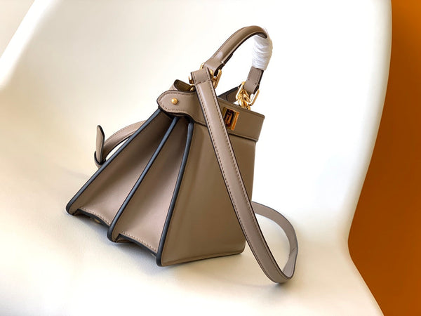 Peekaboo ISeeU Petit sac 20 en agneau marron GHW