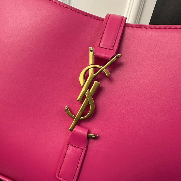 Le 5 à 7 24 agneau rose GHW