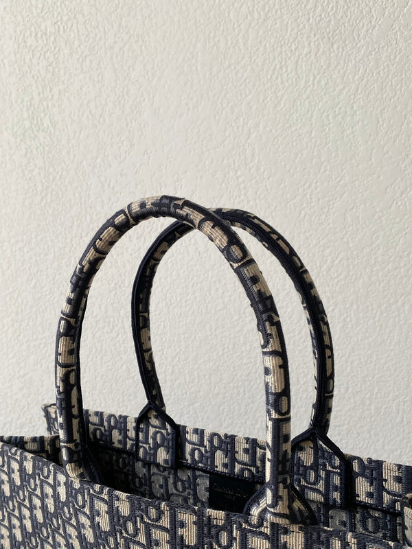 cd large book tote 42cm oblique embroidery calfskin