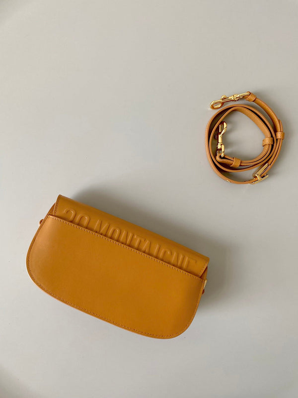 medium cd east west bobby 22cm brown calfskin ghw