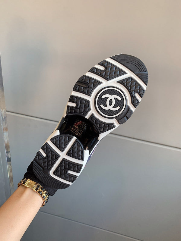 Sneaker CC in pelle scamosciata multicolore 145632