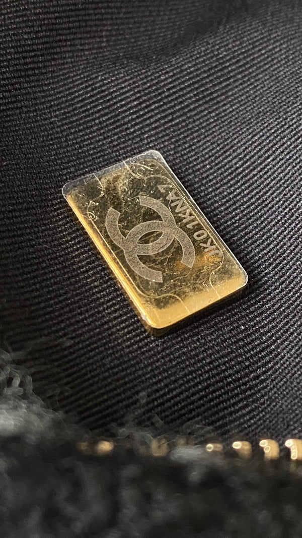 CC 2025 hobo handbag 24 black gray wool