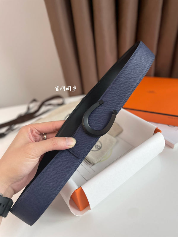 LUCK BELT BUCKLE & REVERSIBLE AEGEAN BLUE AND BLACK LEATHER STRAP 38MM BLACK HARDWARE