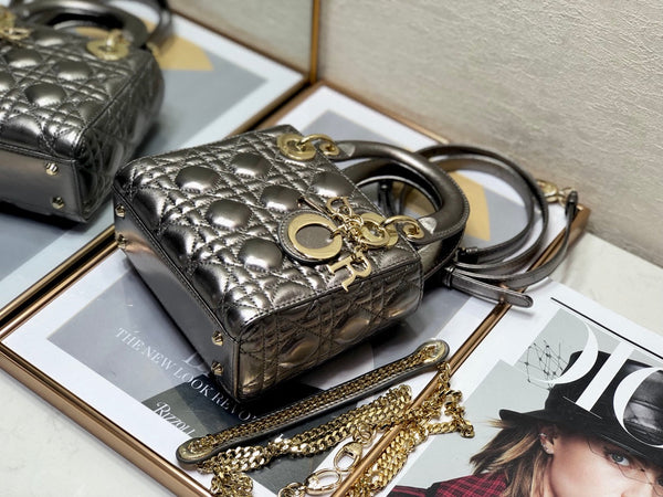 mini lady 17 viola scuro metallizzato in pelle di agnello