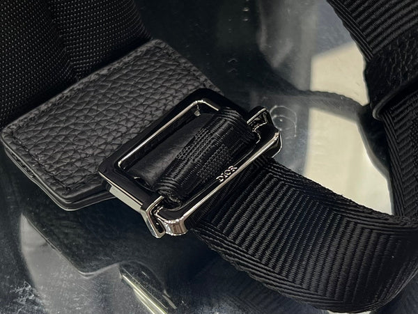 ZAINO MEDIO 38 IN PELLE DI VITELLO OBLIQUE MIRAGE NERA