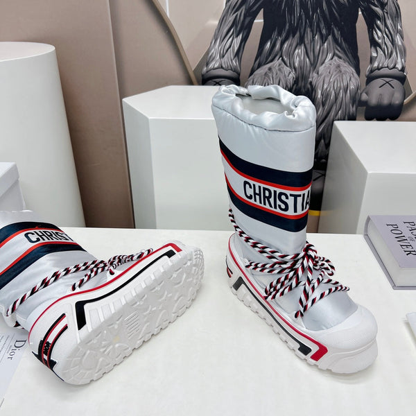 CD Platform Snow Boots White Navy Blue Cowhide Nylon Fabric 539652