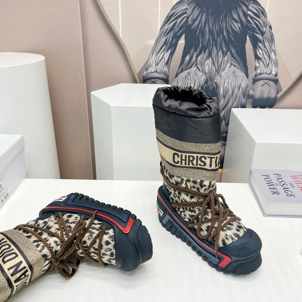 CD Platform Snow Boots Black Beige Cowhide Nylon Fabric 539655