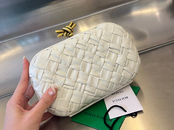 KNOT 19 IN PELLE DI AGNELLO BIANCA