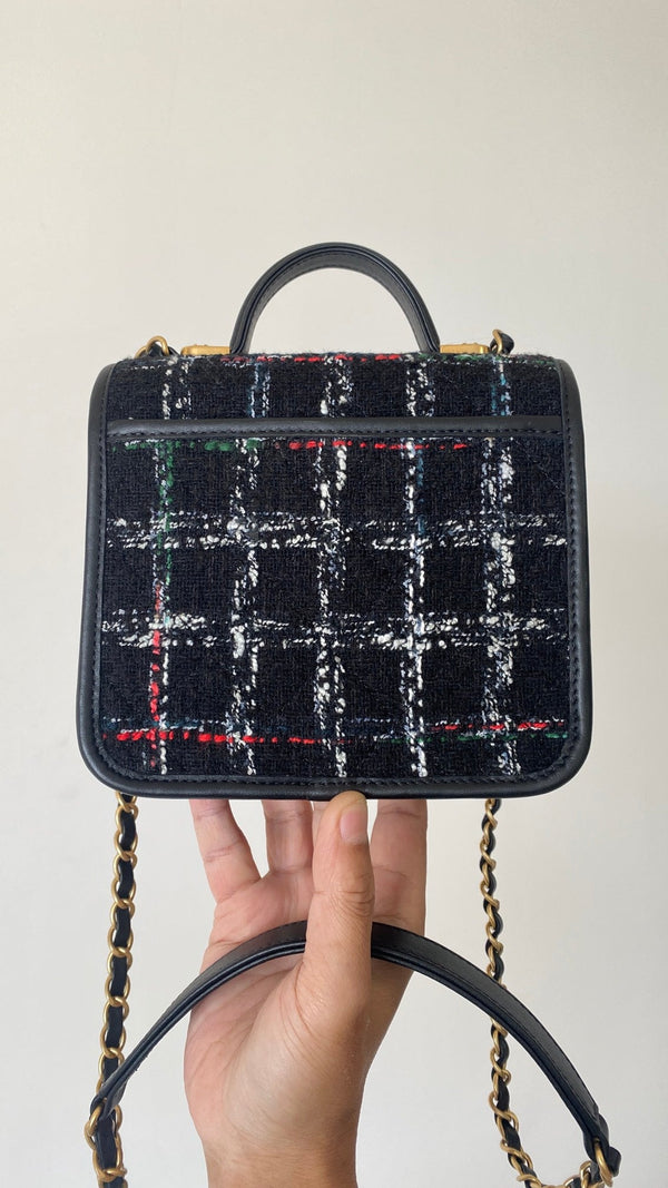 CC 2025 Small Flap Bag 21 Black Tweed Leather Gold Hardware